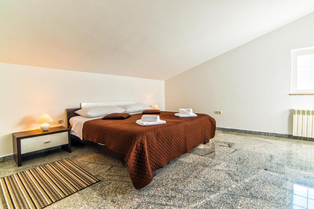 Apartments Ori Pula Ngoại thất bức ảnh